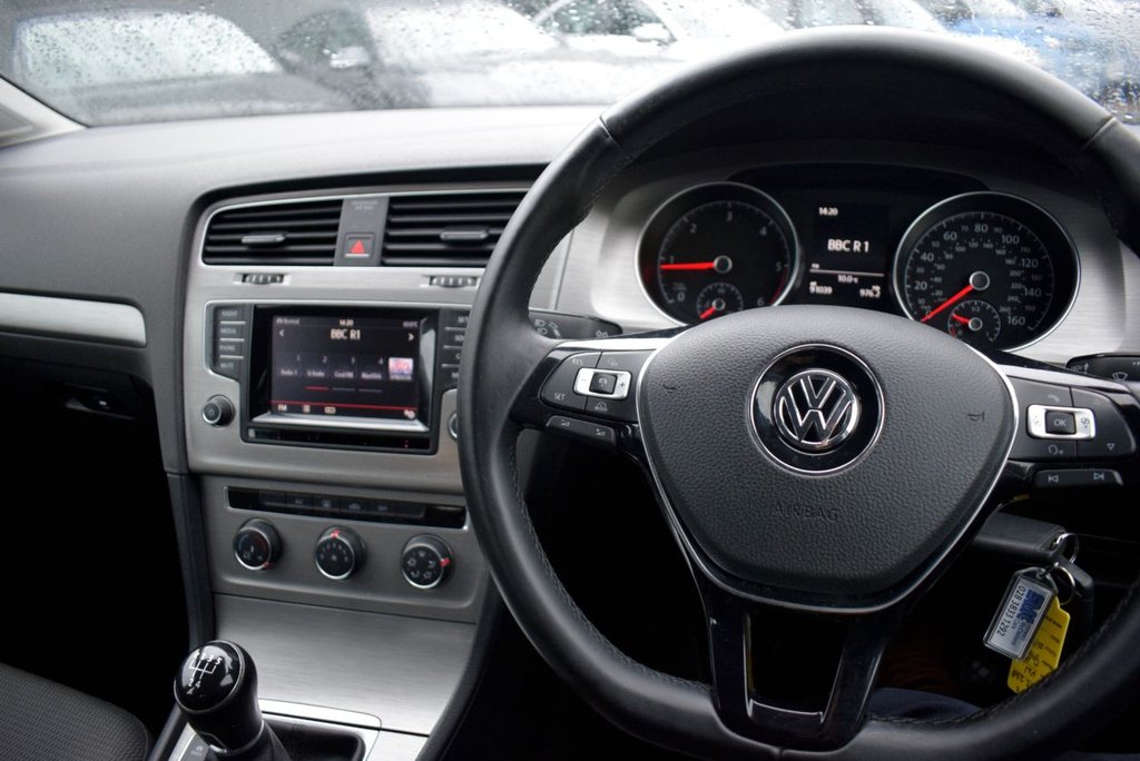 Used Volkswagen Golf 2015 for sale - 77121858: Photo 19
