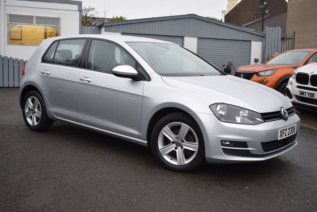 Used Volkswagen Golf 2015 for sale - 77121858: Photo 3