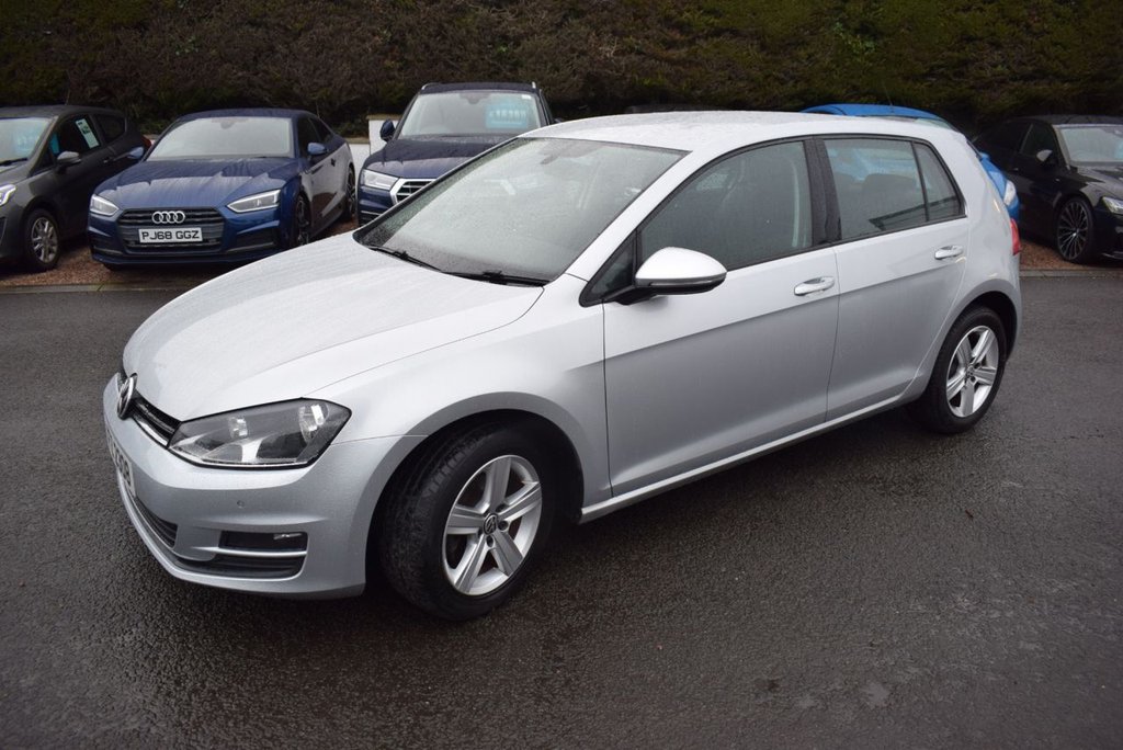 Used Volkswagen Golf 2015 for sale - 77121858: Photo 4
