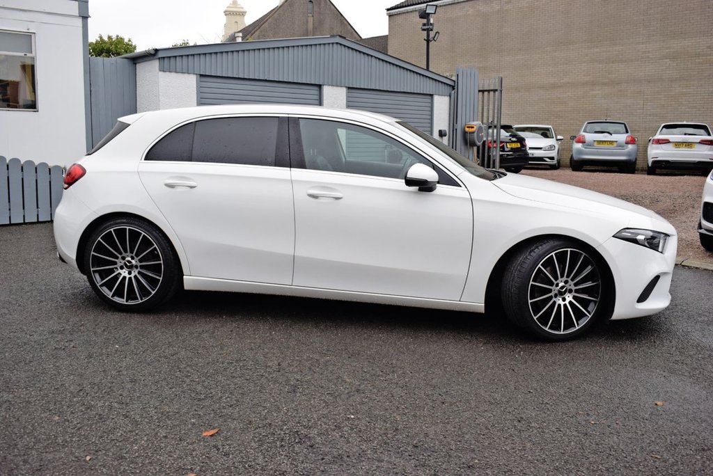 Used Mercedes-Benz A-Class 2018 for sale - 76558449: Photo 3