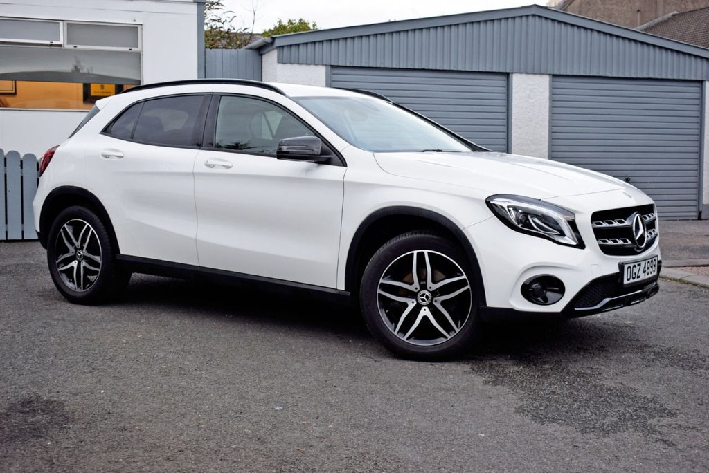 Used Mercedes-Benz GLA 2019 for sale - 76535538: Photo 2