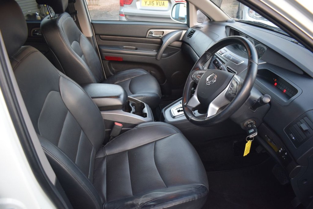 Used Ssangyong Turismo 2018 for sale - 76783584: Photo 12