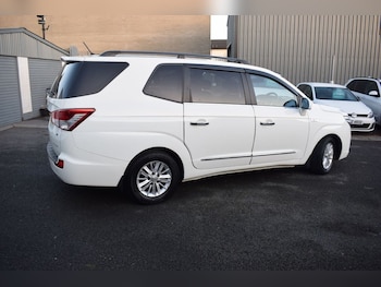 Used Ssangyong Turismo 2018 for sale - 76783584: Photo