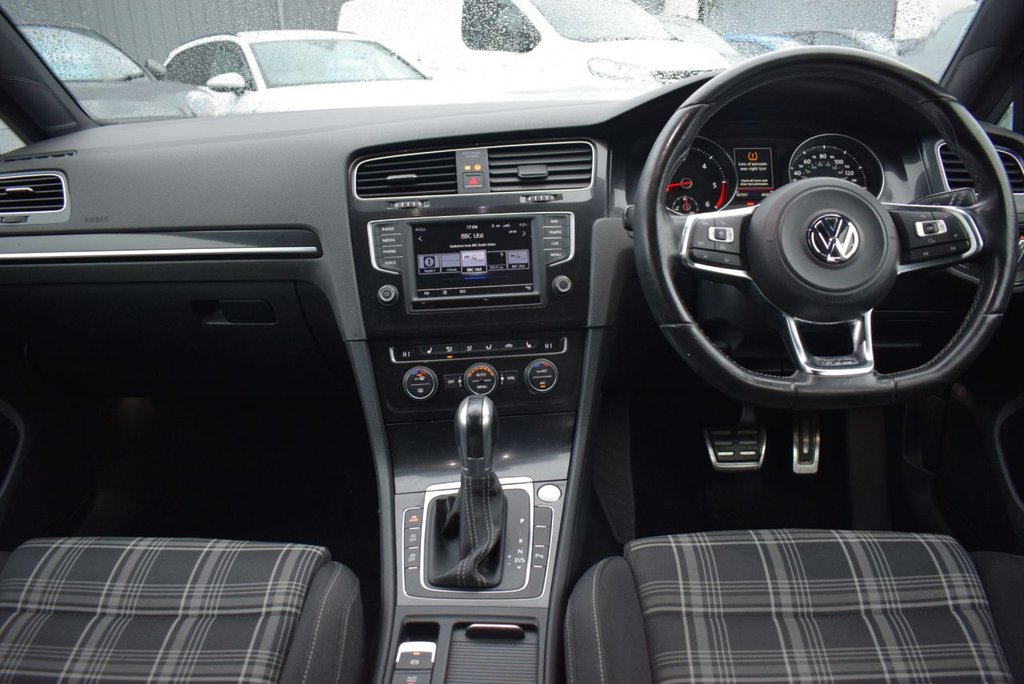 Used Volkswagen Golf 2017 for sale - 77764954: Photo 17