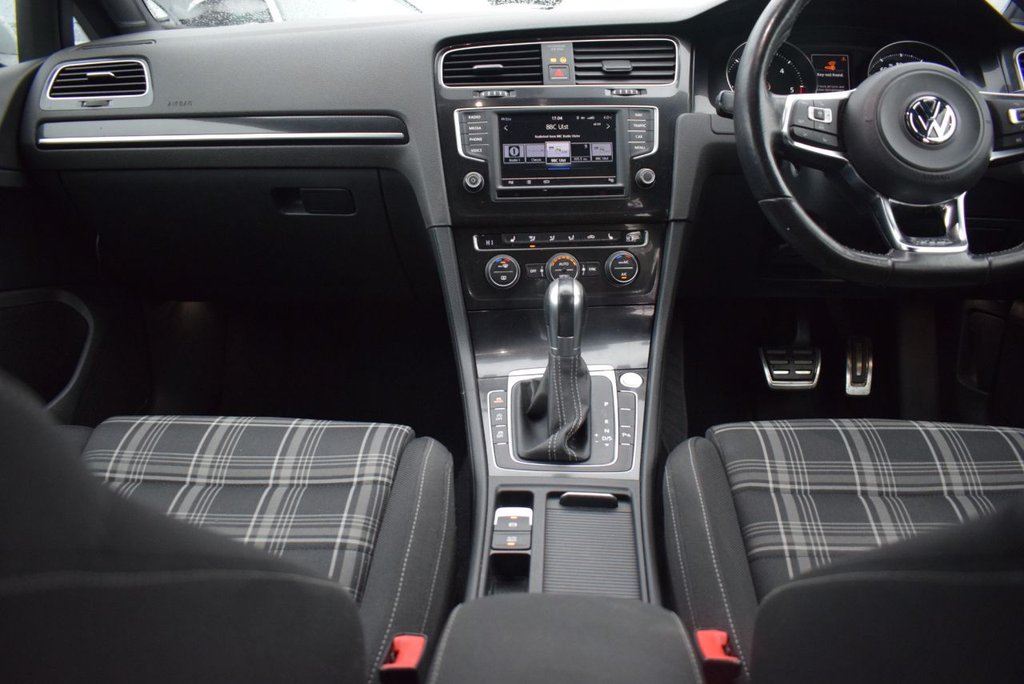 Used Volkswagen Golf 2017 for sale - 77764954: Photo 18