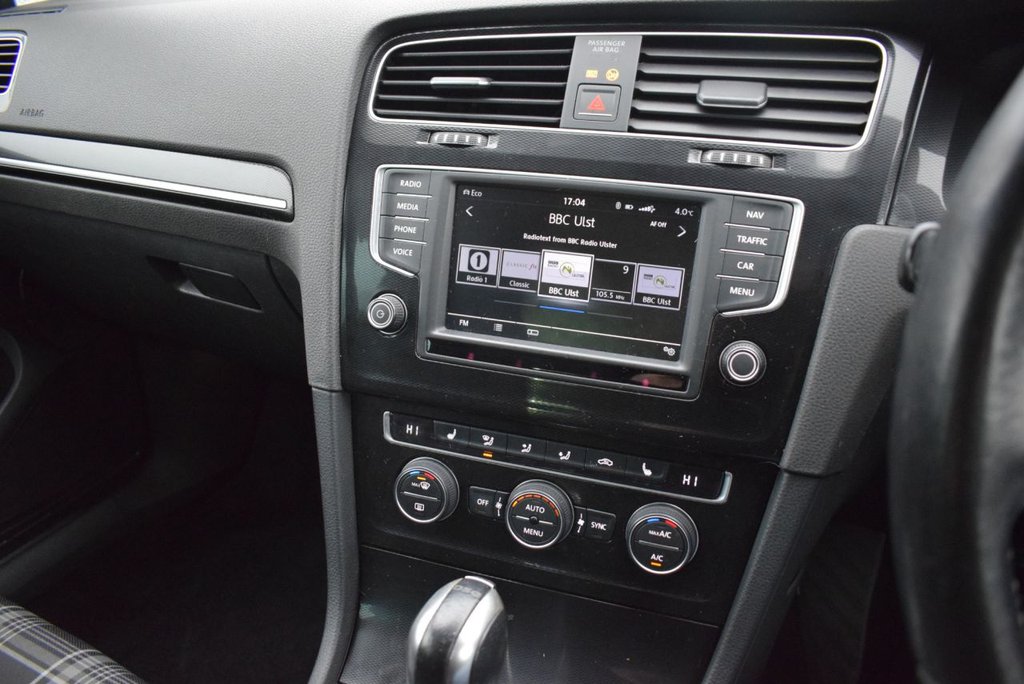 Used Volkswagen Golf 2017 for sale - 77764954: Photo 20