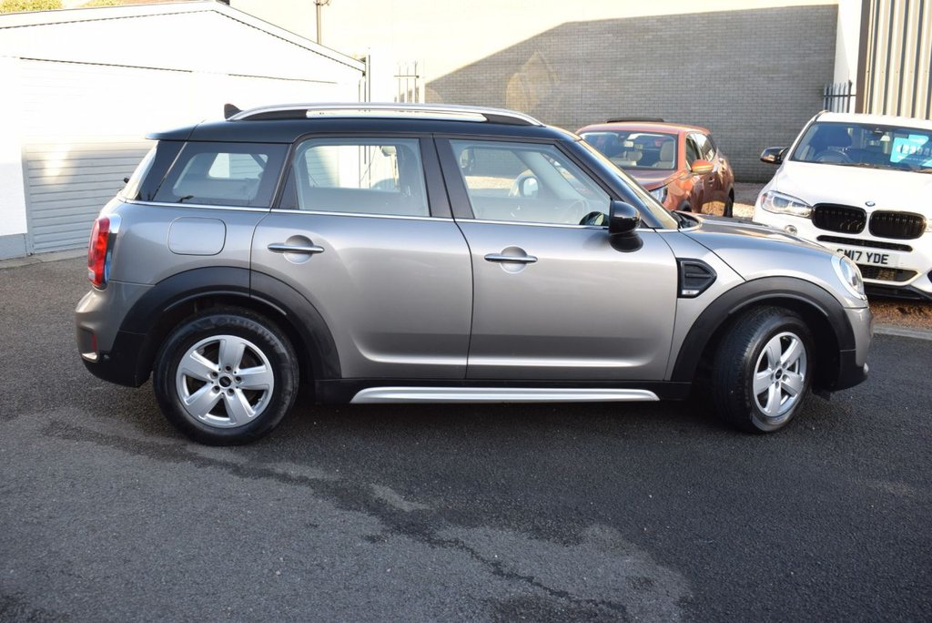 Used MINI Countryman 2019 for sale - 77121738: Photo 2
