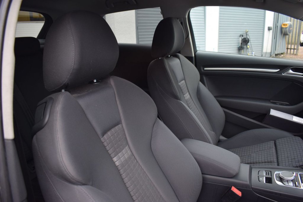 Used Audi A3 2014 for sale - 77680437: Photo 24