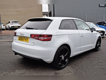 Used Audi A3 2014 for sale - 77680437: Photo