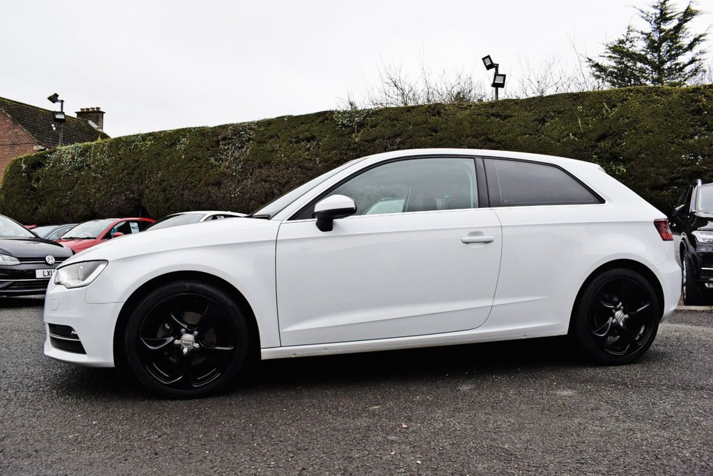 Used Audi A3 2014 for sale - 77680437: Photo 7