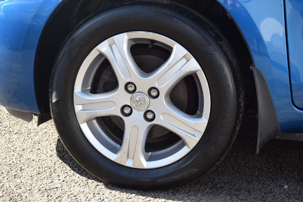 Used Toyota Yaris 2010 for sale - 78068331: Photo 11