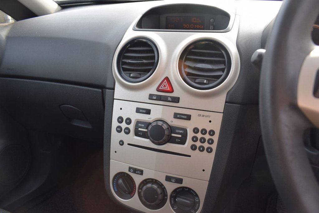 Used Vauxhall Corsa 2009 for sale - 77967068: Photo 20