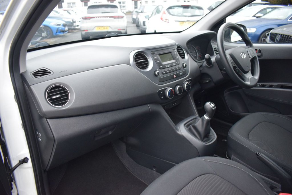 Used Hyundai i10 2017 for sale - 78043933: Photo 15