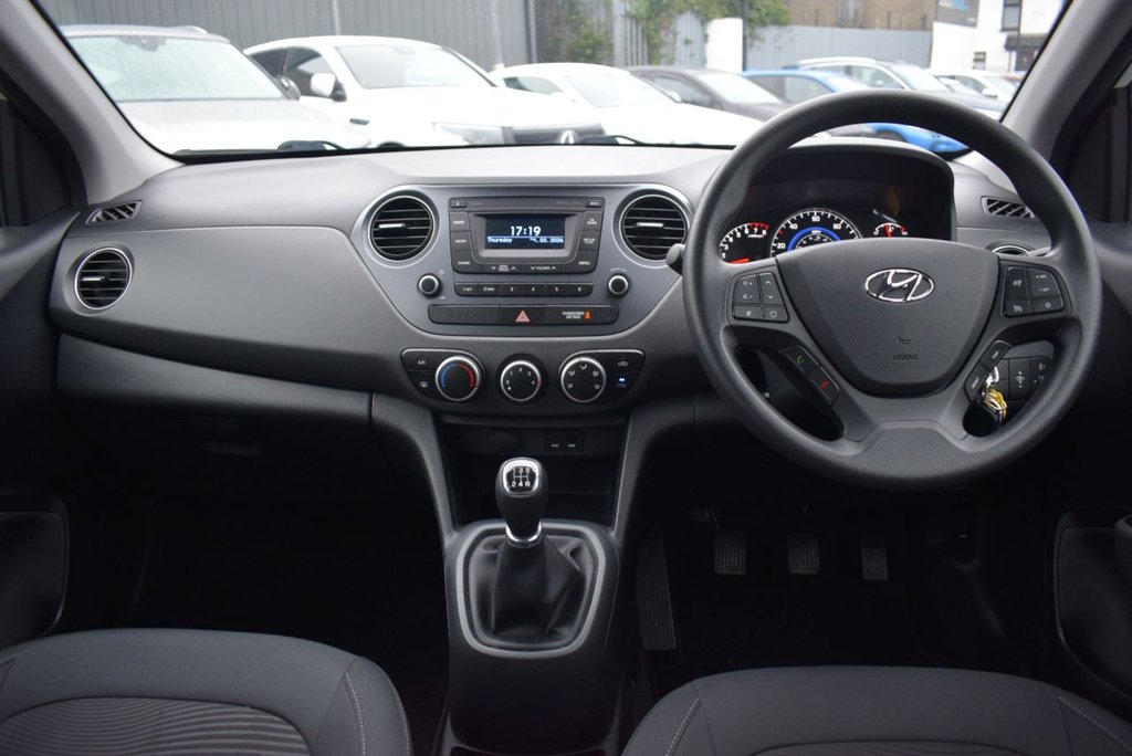 Used Hyundai i10 2017 for sale - 78043933: Photo 16