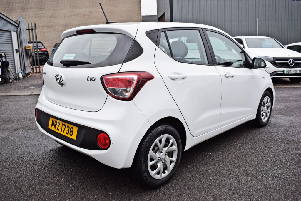Used Hyundai i10 2017 for sale - 78043933: Photo 4