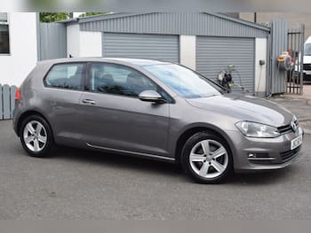Used Volkswagen Golf 2016 for sale - 79817900: Photo