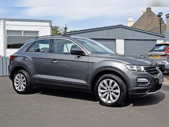 Used Volkswagen T-Roc 2020 for sale - 75503176: Photo