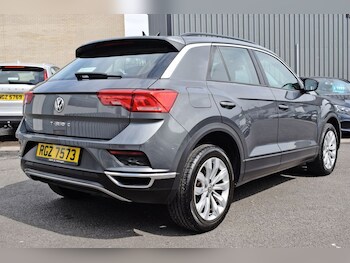 Used Volkswagen T-Roc 2020 for sale - 75503176: Photo