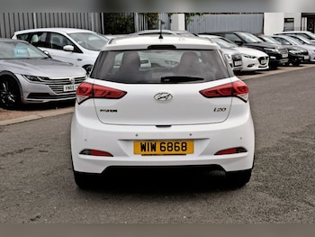 Used Hyundai i20 2016 for sale - 75974110: Photo