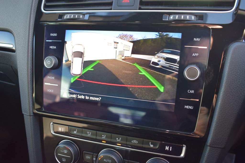 Used Volkswagen Golf 2019 for sale - 77355700: Photo 23