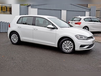 Used Volkswagen Golf 2018 for sale - 76535534: Photo