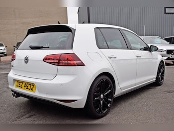 Used Volkswagen Golf 2016 for sale - 76266758: Photo
