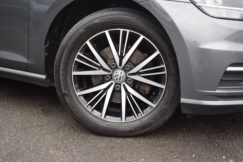 Used Volkswagen Golf 2017 for sale - 77905069: Photo 11