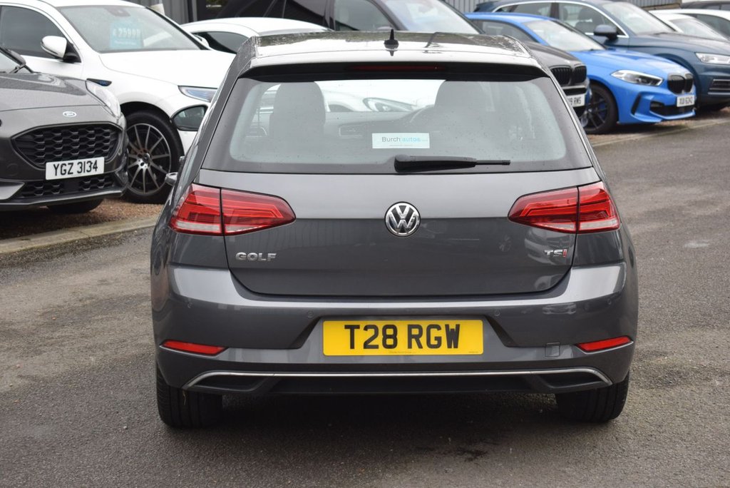Used Volkswagen Golf 2017 for sale - 77905069: Photo 6