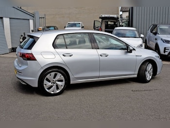 Used Volkswagen Golf 2024 for sale - 79506178: Photo