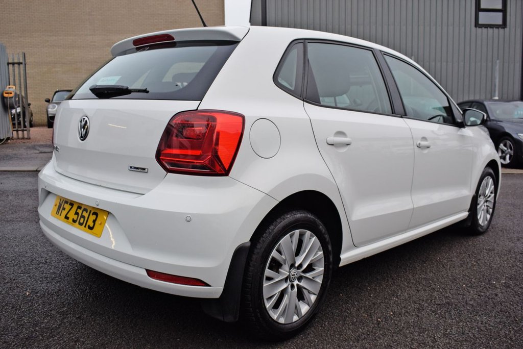 Used Volkswagen Polo 2015 for sale - 77139421: Photo 3