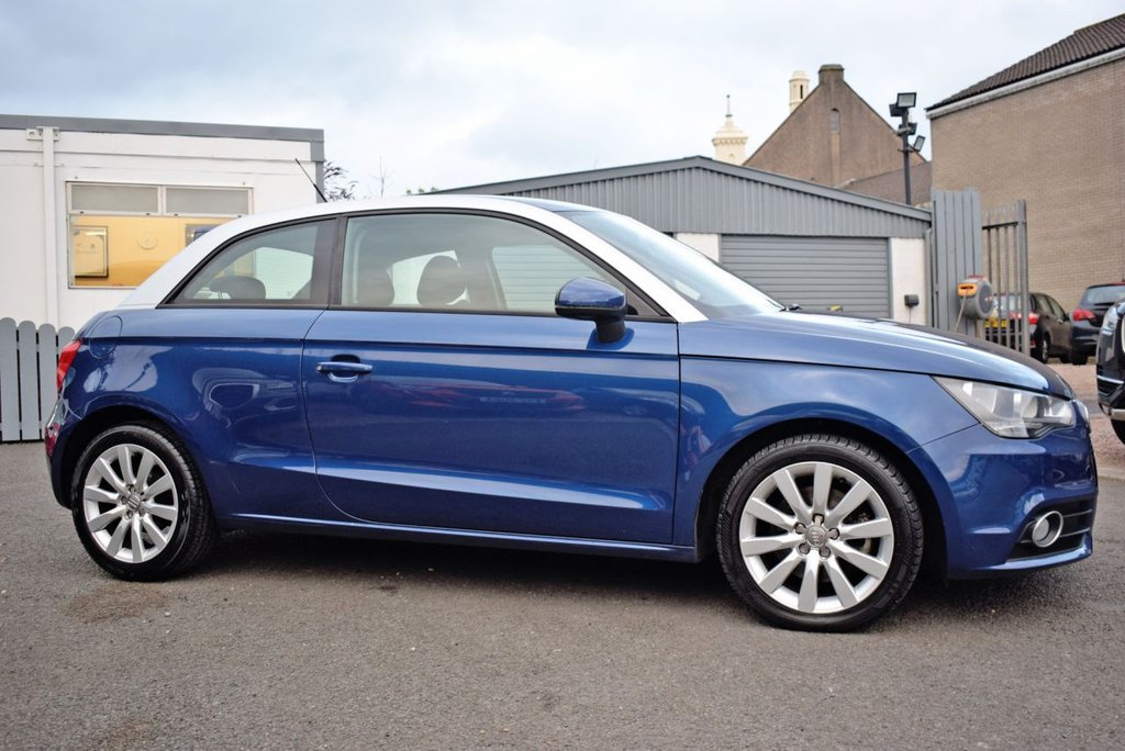 Used Audi A1 2011 for sale - 77372868: Photo 3
