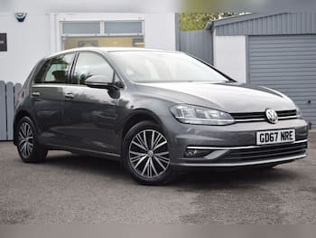 Used Volkswagen Golf 2018 for sale - 79812119: Photo
