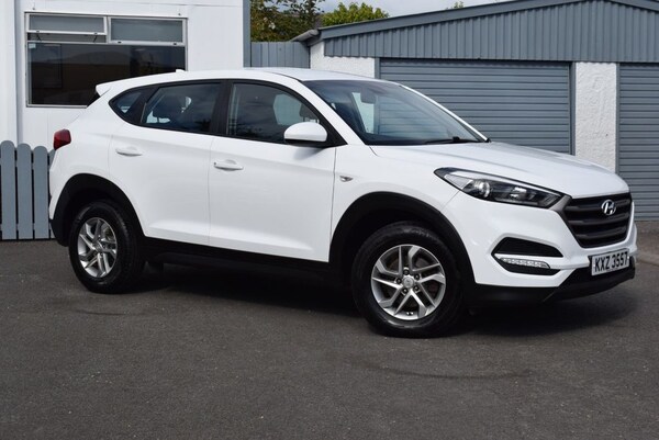 Used Hyundai TUCSON 2017 for sale - 76028978: Photo 2