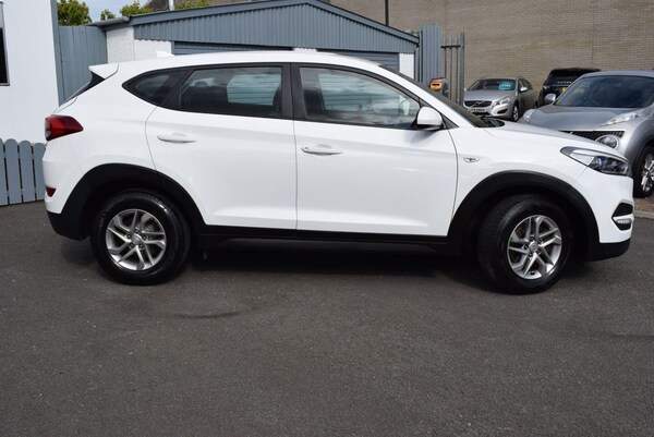 Used Hyundai TUCSON 2017 for sale - 76028978: Photo 3