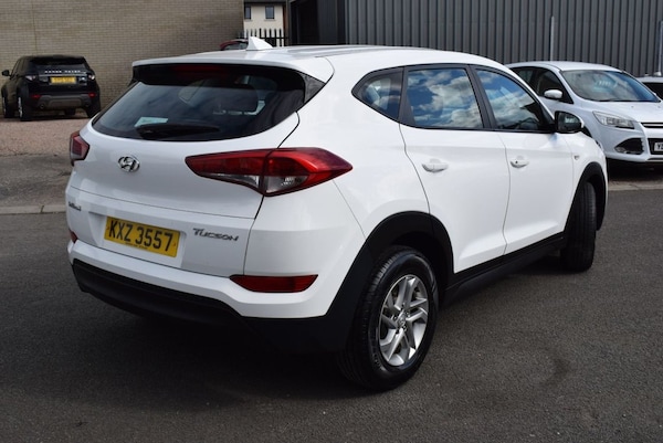 Used Hyundai TUCSON 2017 for sale - 76028978: Photo 5