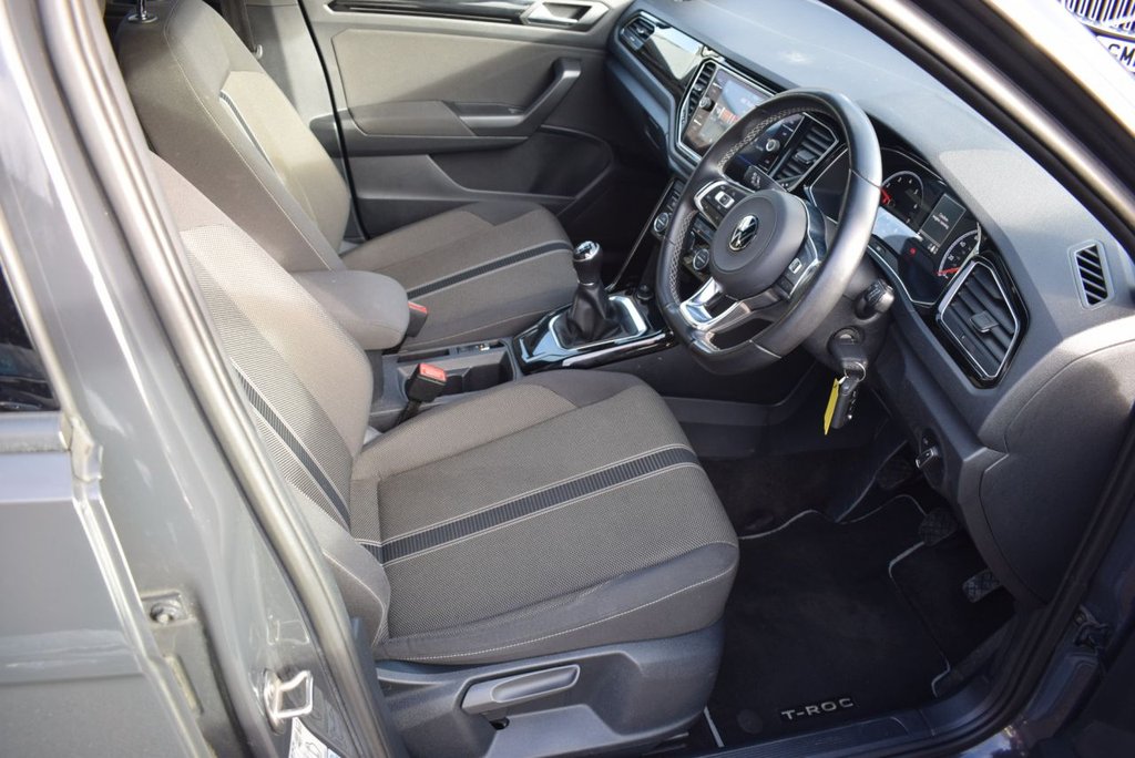 Used Volkswagen T-Roc 2022 for sale - 77355705: Photo 14