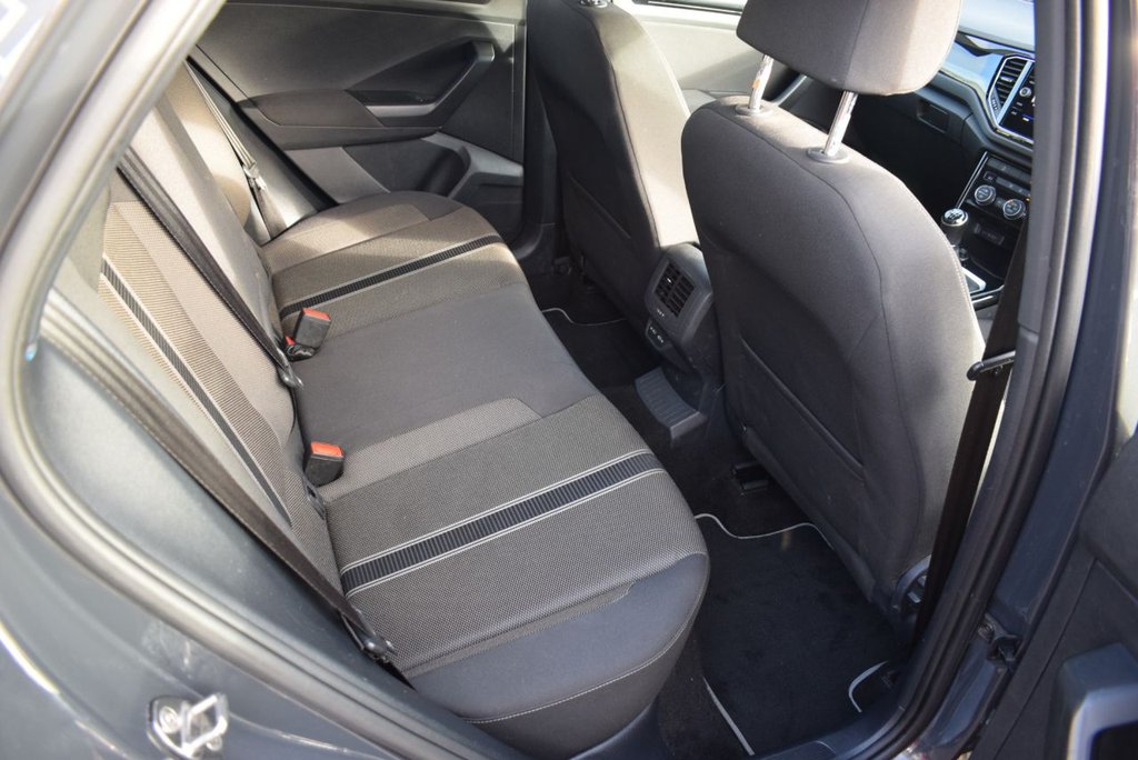 Used Volkswagen T-Roc 2022 for sale - 77355705: Photo 16