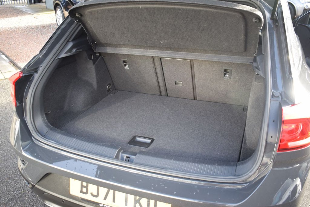 Used Volkswagen T-Roc 2022 for sale - 77355705: Photo 17