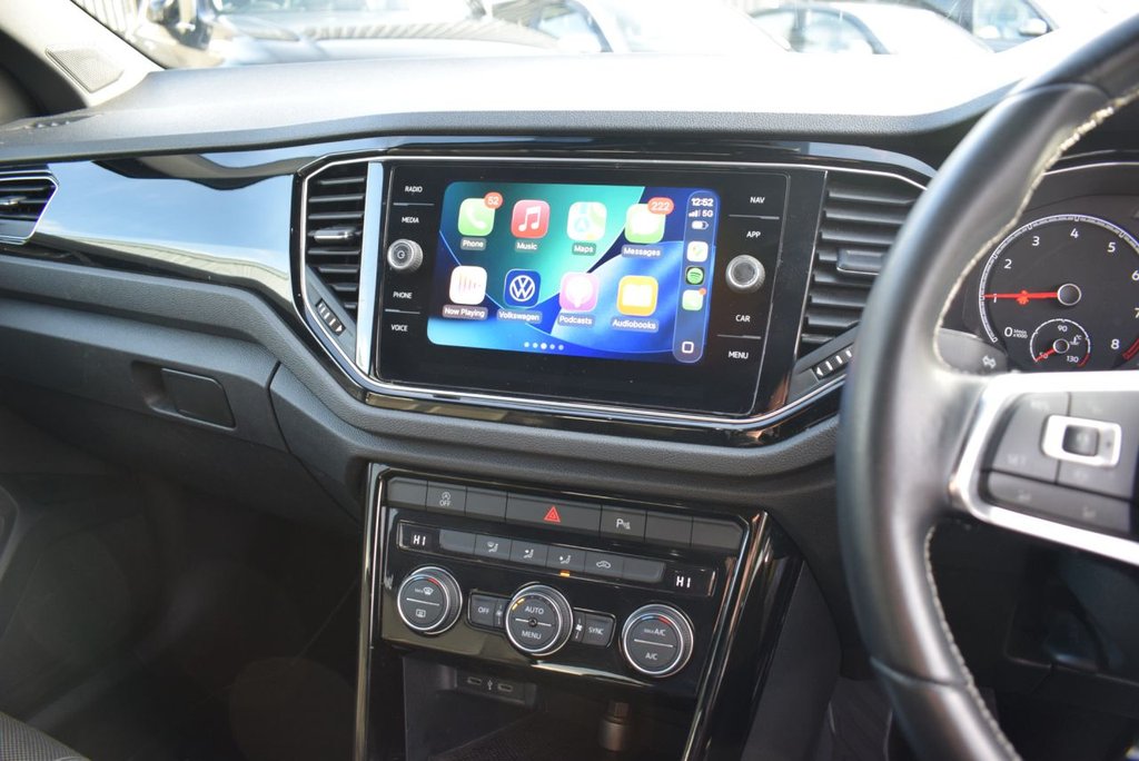 Used Volkswagen T-Roc 2022 for sale - 77355705: Photo 20