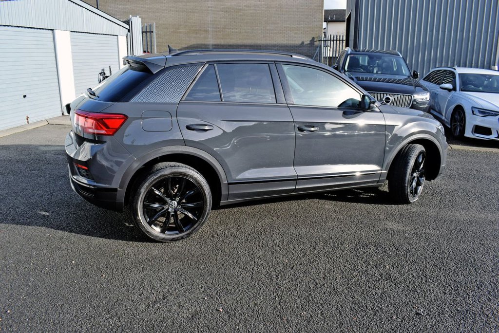 Used Volkswagen T-Roc 2022 for sale - 77355705: Photo 4