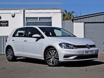 Used Volkswagen Golf 2017 for sale - 78330043: Photo