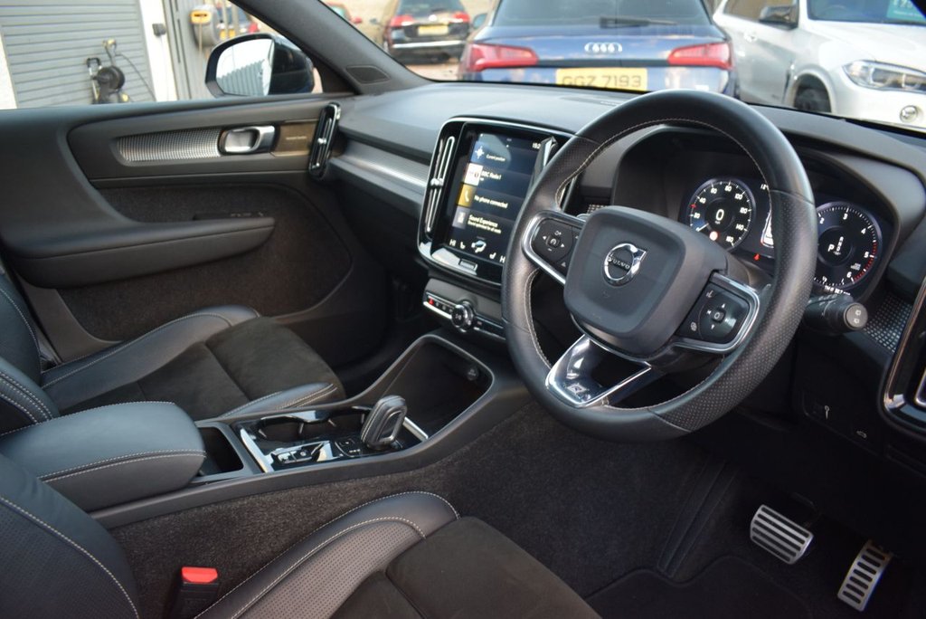 Used Volvo XC40 2018 for sale - 77936032: Photo 25