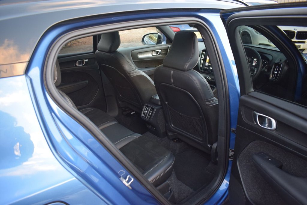 Used Volvo XC40 2018 for sale - 77936032: Photo 30