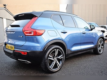 Used Volvo XC40 2018 for sale - 77936032: Photo