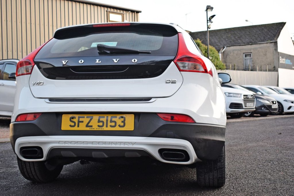 Used Volvo V40 2014 for sale - 76698070: Photo 11