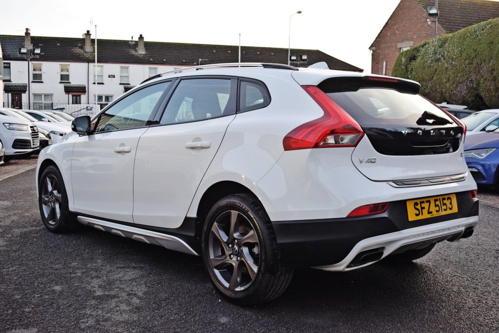 Used Volvo V40 2014 for sale - 76698070: Photo 5