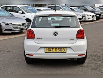 Used Volkswagen Polo 2015 for sale - 75973759: Photo