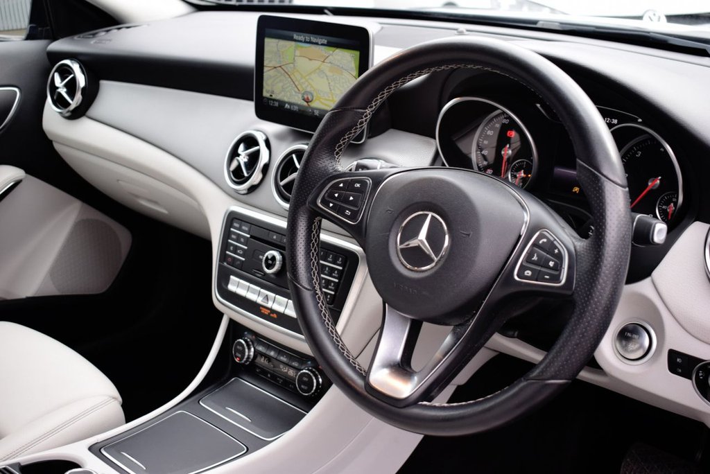 Used Mercedes-Benz GLA 2018 for sale - 76322899: Photo 20