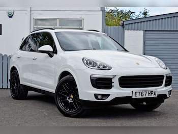 Used Porsche Cayenne 2018 for sale - 76303737: Photo 2