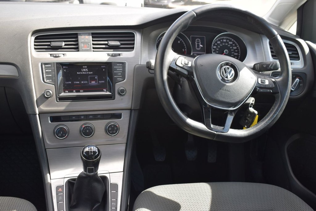Used Volkswagen Golf 2015 for sale - 78180839: Photo 19